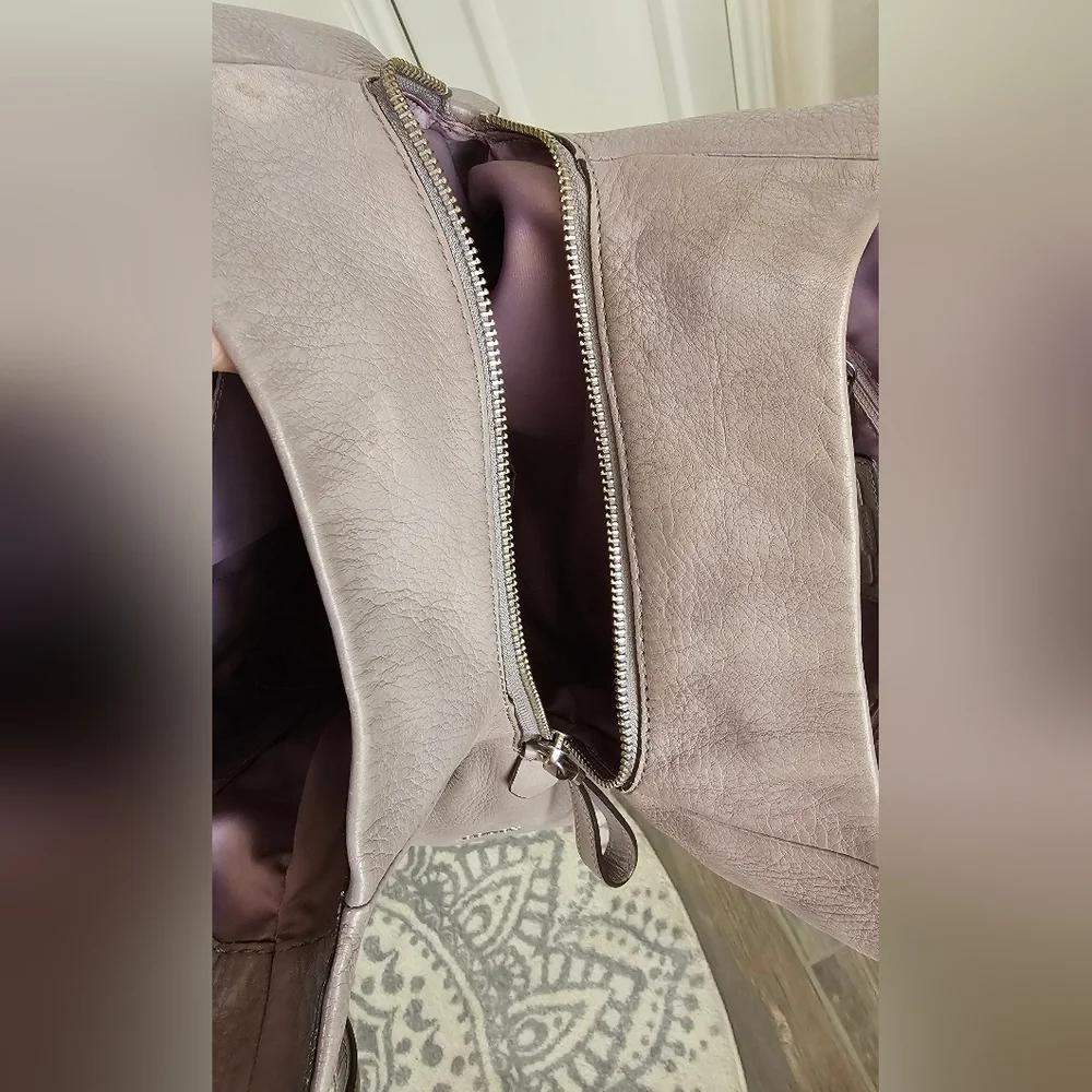 Coach Pebbled Leather Madison Phoebe In Taupe Preloved - Picture 9 of 16